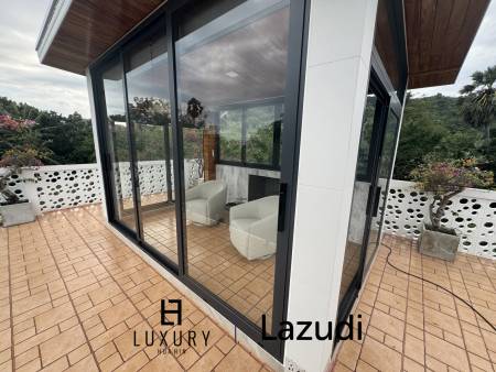 Khao Tao Luxury Pool Villa 4 Bedroom – Steps from the Beach