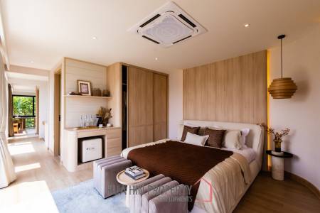 Luxurious Villa with Beachfront in Cha-Am