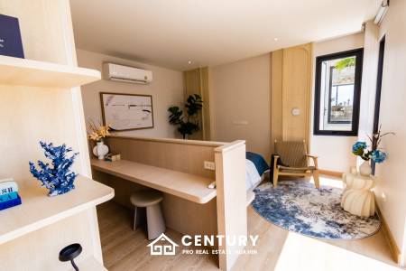 Luxurious Villa with Beachfront in Cha-Am