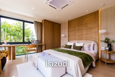 Luxurious Villa with Beachfront in Cha-Am
