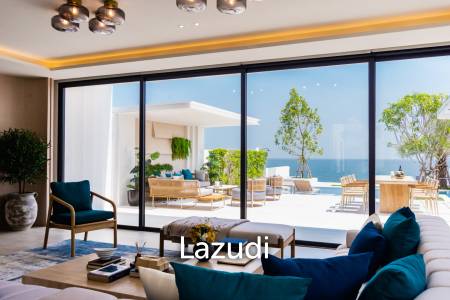 Luxurious Villa with Beachfront in Cha-Am