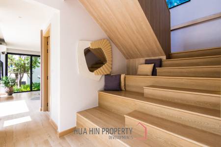 Luxurious 5-Bedroom Kehadfa Grand Villa in Cha-Am