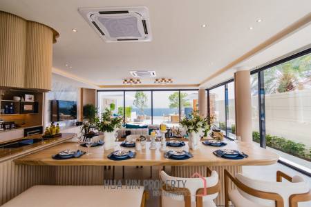 Luxurious 5-Bedroom Kehadfa Grand Villa in Cha-Am