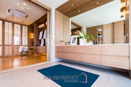 Luxurious 5-Bedroom Kehadfa Grand Villa in Cha-Am