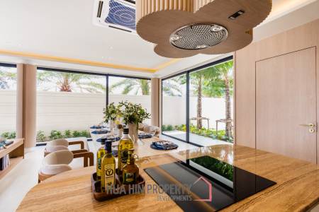 Luxurious 5-Bedroom Kehadfa Grand Villa in Cha-Am