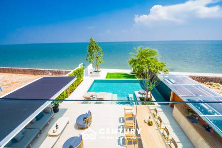 Luxurious 5-Bedroom Kehadfa Grand Villa in Cha-Am