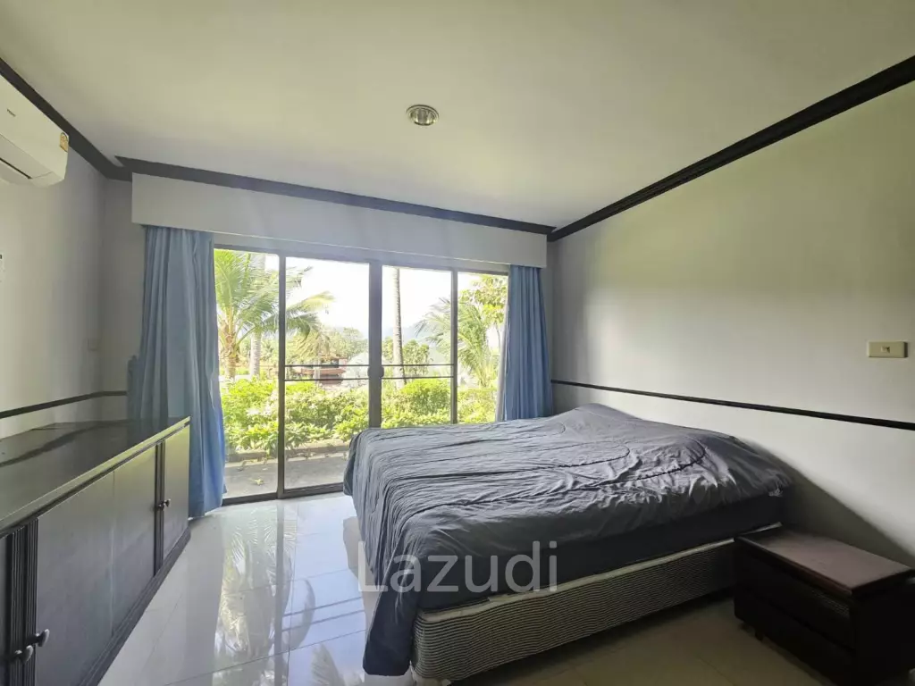 PALM HILLS CONDO : 2 Bed condo ground floor on the golf course