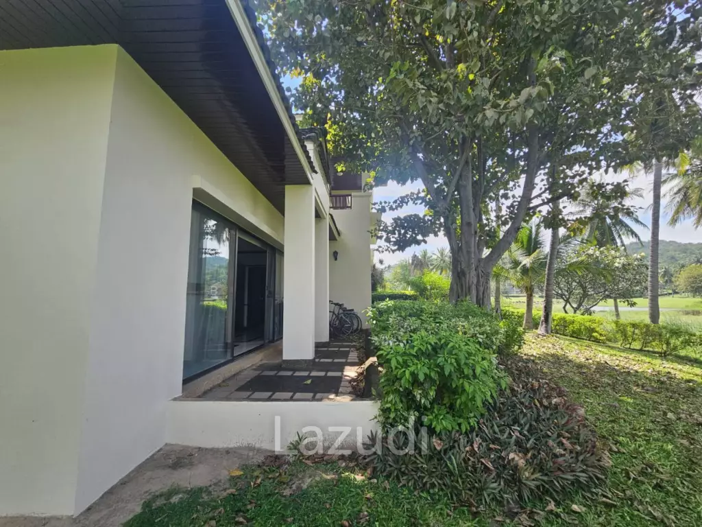 PALM HILLS CONDO : 2 Bed condo ground floor on the golf course