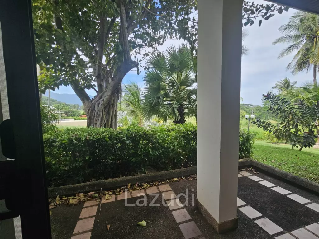 PALM HILLS CONDO : 2 Bed condo ground floor on the golf course