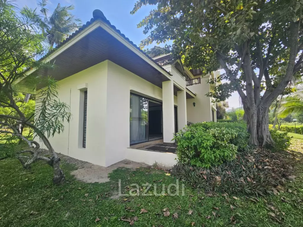 PALM HILLS CONDO : 2 Bed condo ground floor on the golf course