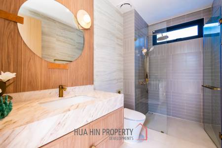 Oceanfront Luxury Villa in Bang Kao Cha Am