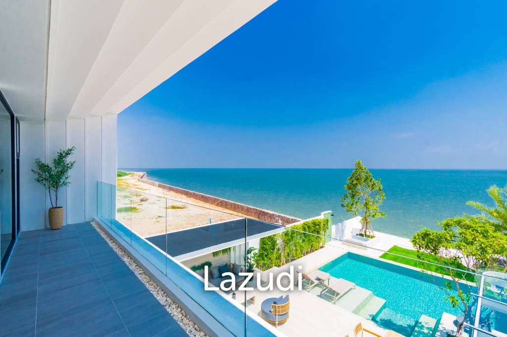 Oceanfront Luxury Villa in Bang Kao Cha Am