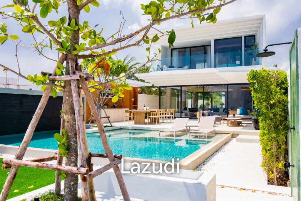 Oceanfront Luxury Villa in Bang Kao Cha Am