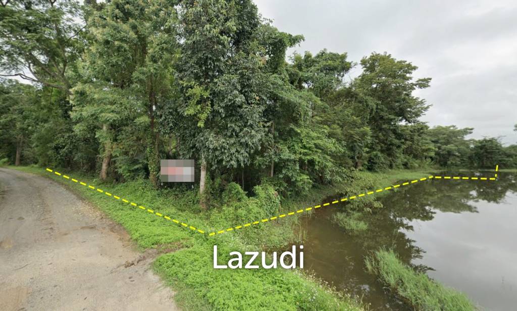 Nearly 2 Rai Land for Sale with a lake view in Phan.