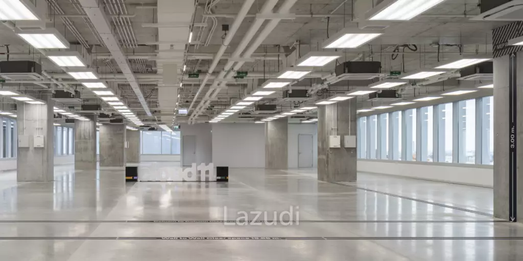 Modern Office Space in Phra Khanong Bangkok