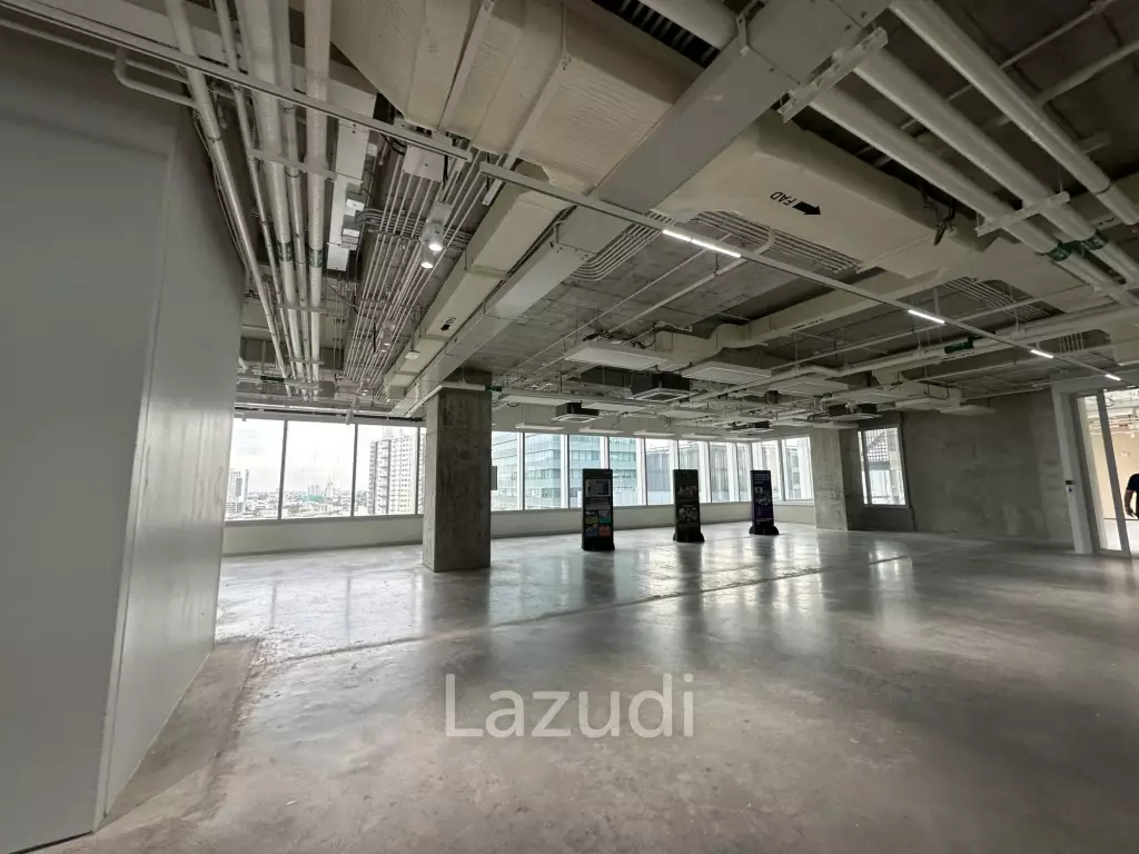 Modern Unfurnished Office Space in Phra Khanong Bangkok