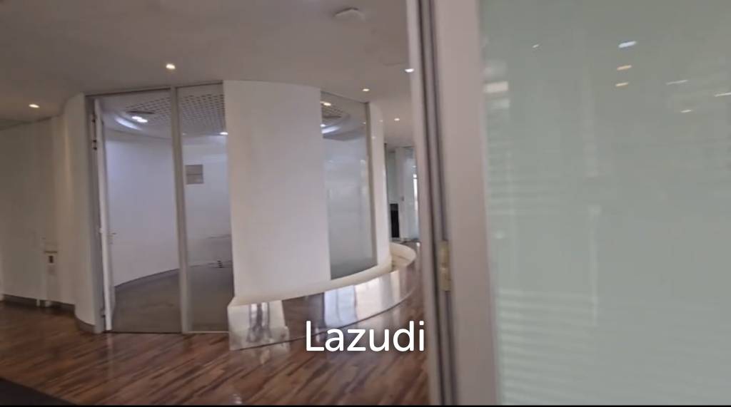 Spacious Furnished Office in CTI Tower Khlong Toei
