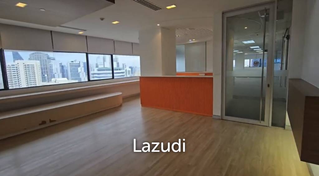 Spacious Furnished Office in CTI Tower Khlong Toei