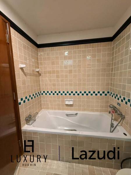 Spacious 2-Bed Condo in Baan Sansaran Hua Hin