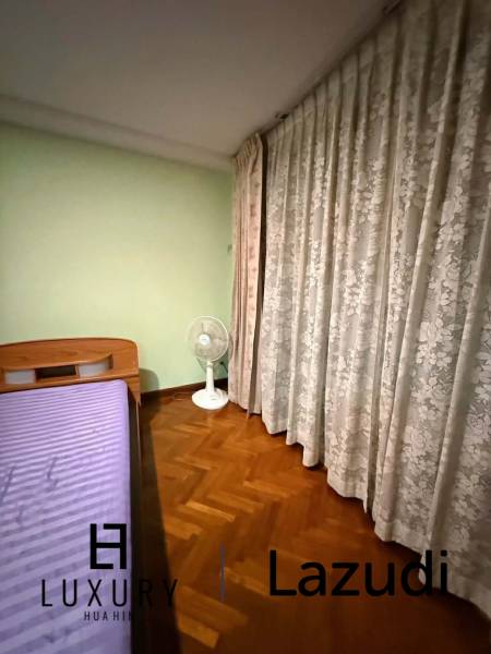 Spacious 2-Bed Condo in Baan Sansaran Hua Hin