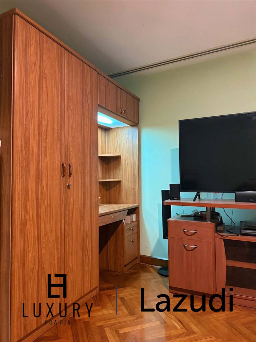 Spacious 2-Bed Condo in Baan Sansaran Hua Hin