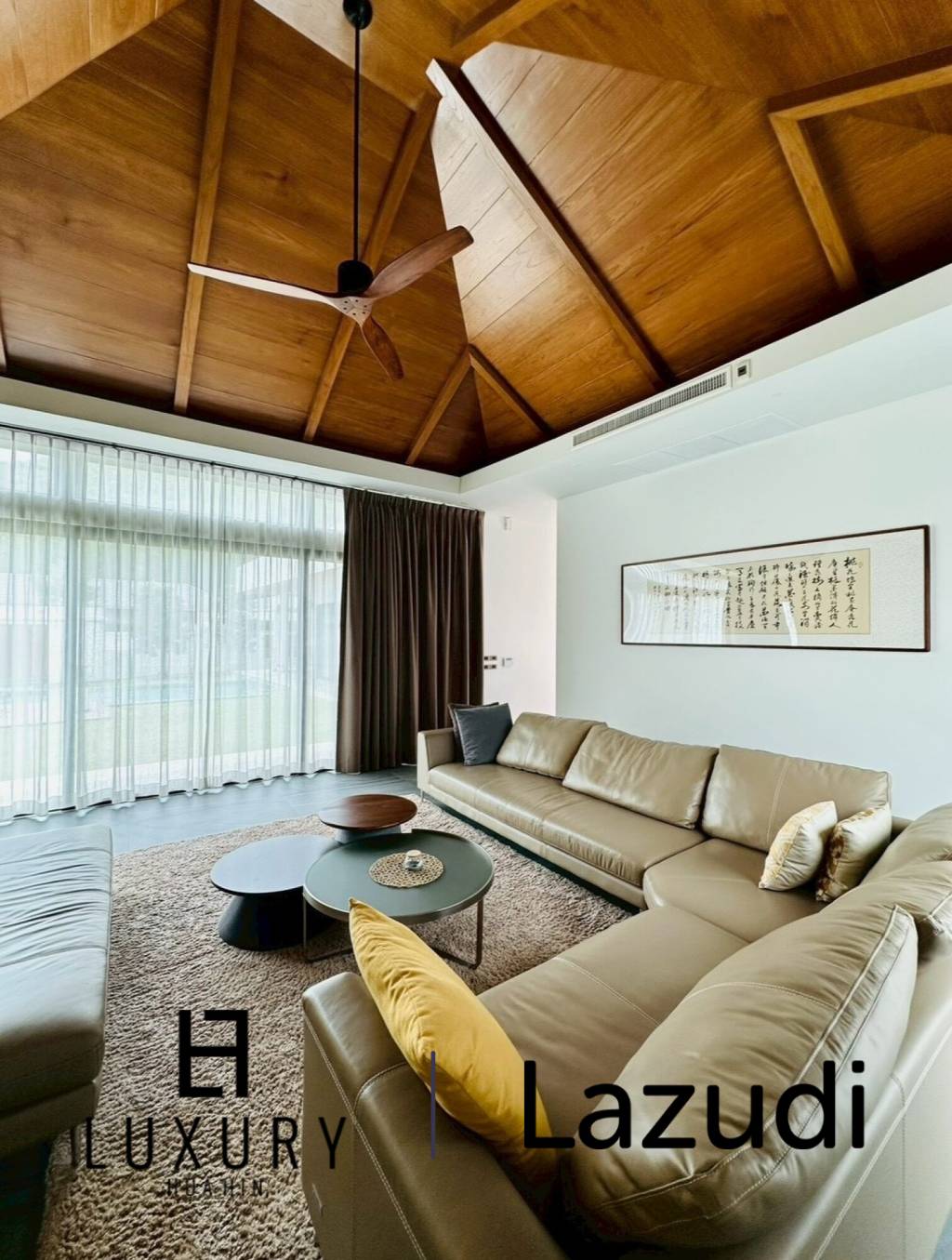 Hillside Hamlet 8: Luxury Mountain View Villa Unique 750 sqm