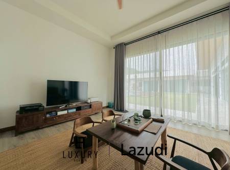 Hillside Hamlet 8: Luxury Mountain View Villa Unique 750 sqm