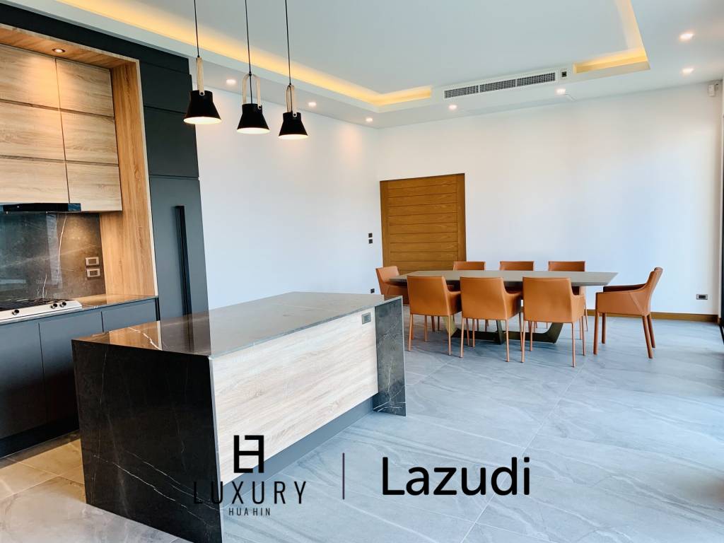 1,245 Kvm 5 Seng 4 Bad Villa for Salg