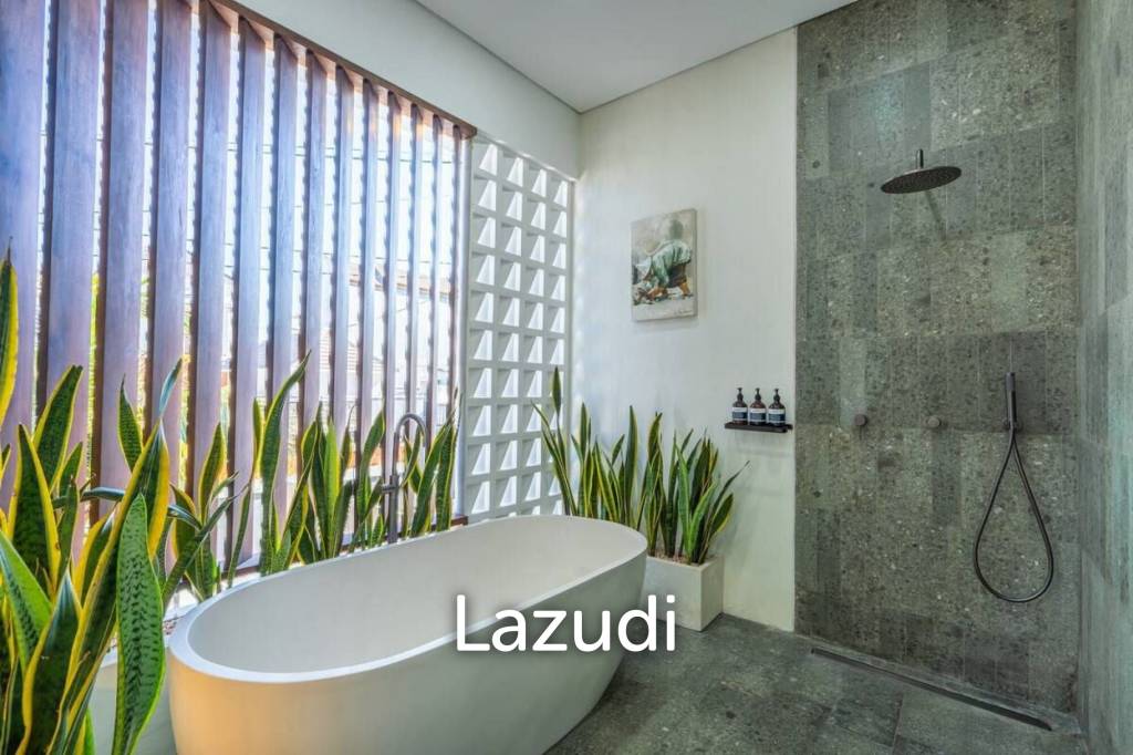 Ocean View Three Bedroom Freehold Villa For Sale in Ungasan Uluwatu