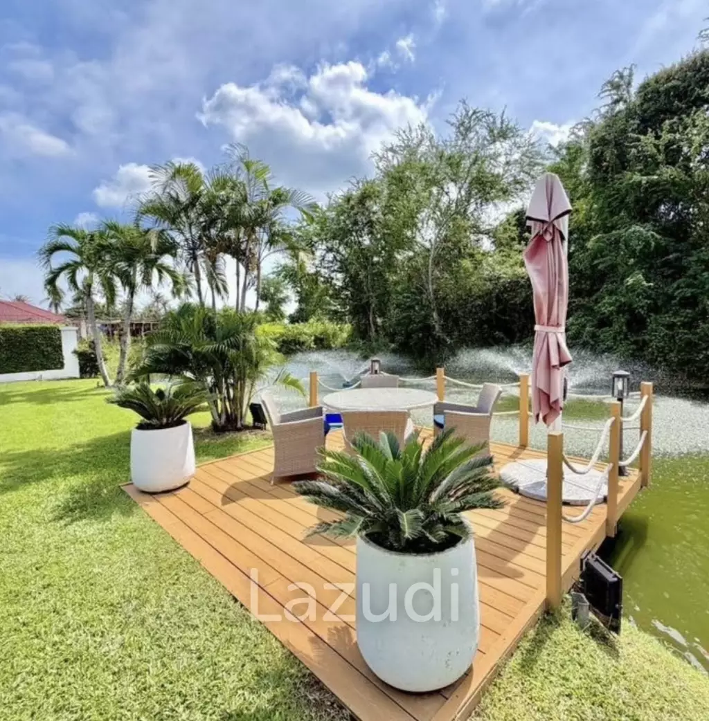 ST GEORGES PARK : 4 Bed Luxury Pool Villa