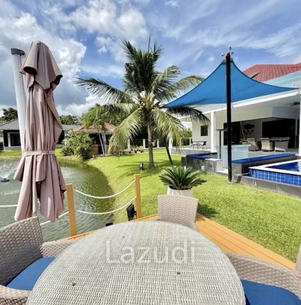 ST GEORGES PARK : 4 Bed Luxury Pool Villa