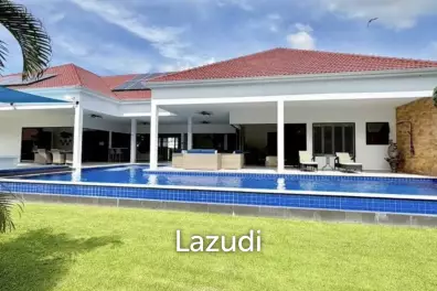 ST GEORGES PARK : 4 Bed Luxury Pool Villa