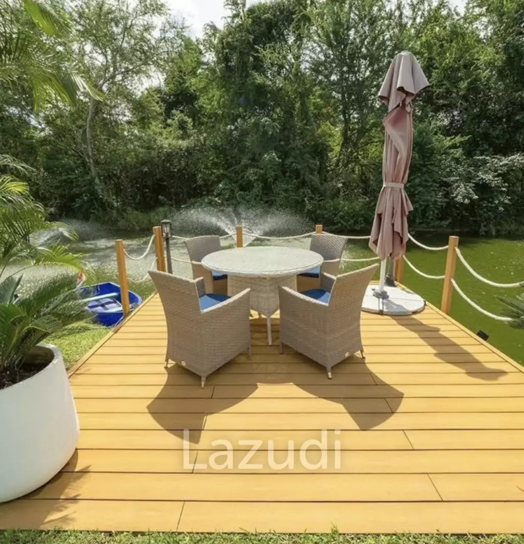 ST GEORGES PARK : 4 Bed Luxury Pool Villa