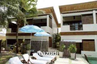 HOTEL THE HIDEAWAY RESORT : Great condition quality 40 room Hotel vry close to the Beach