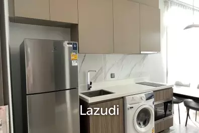 Luxurious Fully Furnished Condo in Ekkamai
