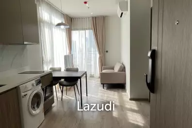 Luxurious Fully Furnished Condo in Ekkamai