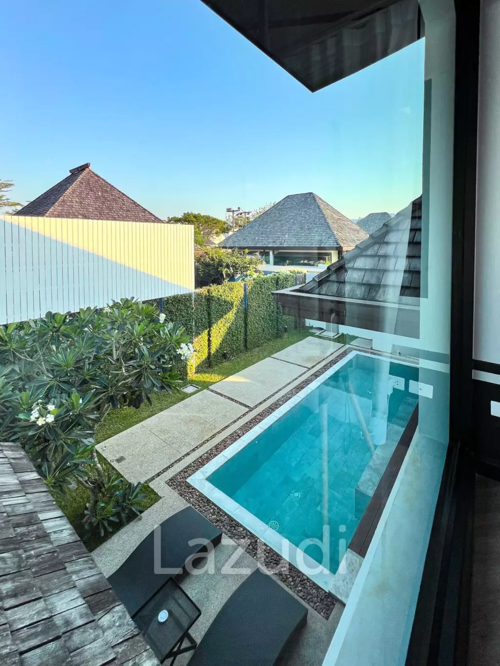 Japanese inspired 3-Bedroom Pool Villa in Soi Pasak, Thalang