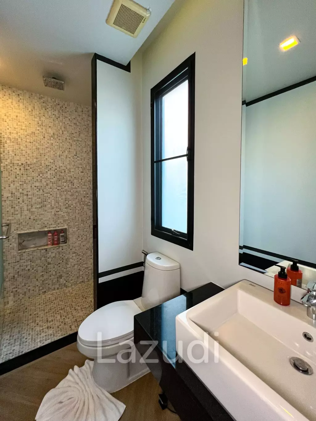 Japanese inspired 3-Bedroom Pool Villa in Soi Pasak, Thalang