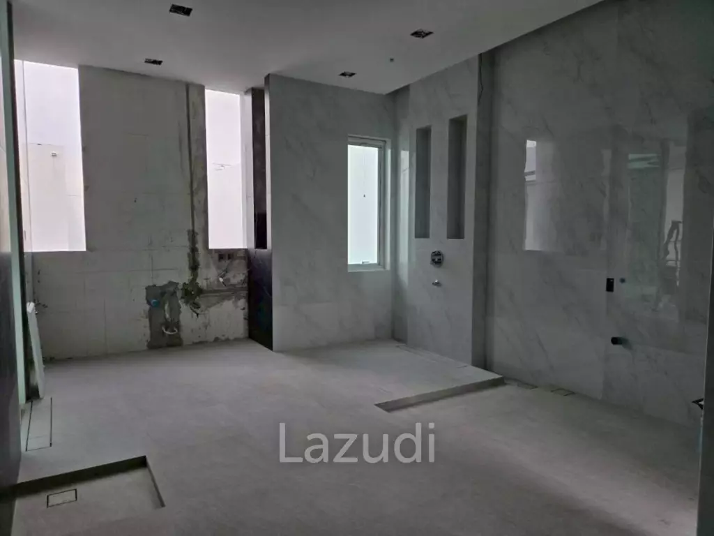 3 bedrooms 4 bathrooms  354 Sq.M Vive Bangna-KM.7