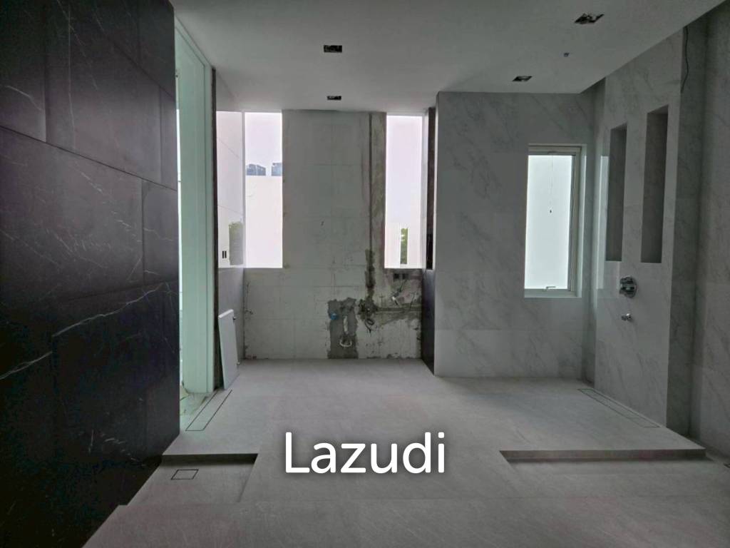3 bedrooms 4 bathrooms  354 Sq.M Vive Bangna-KM.7