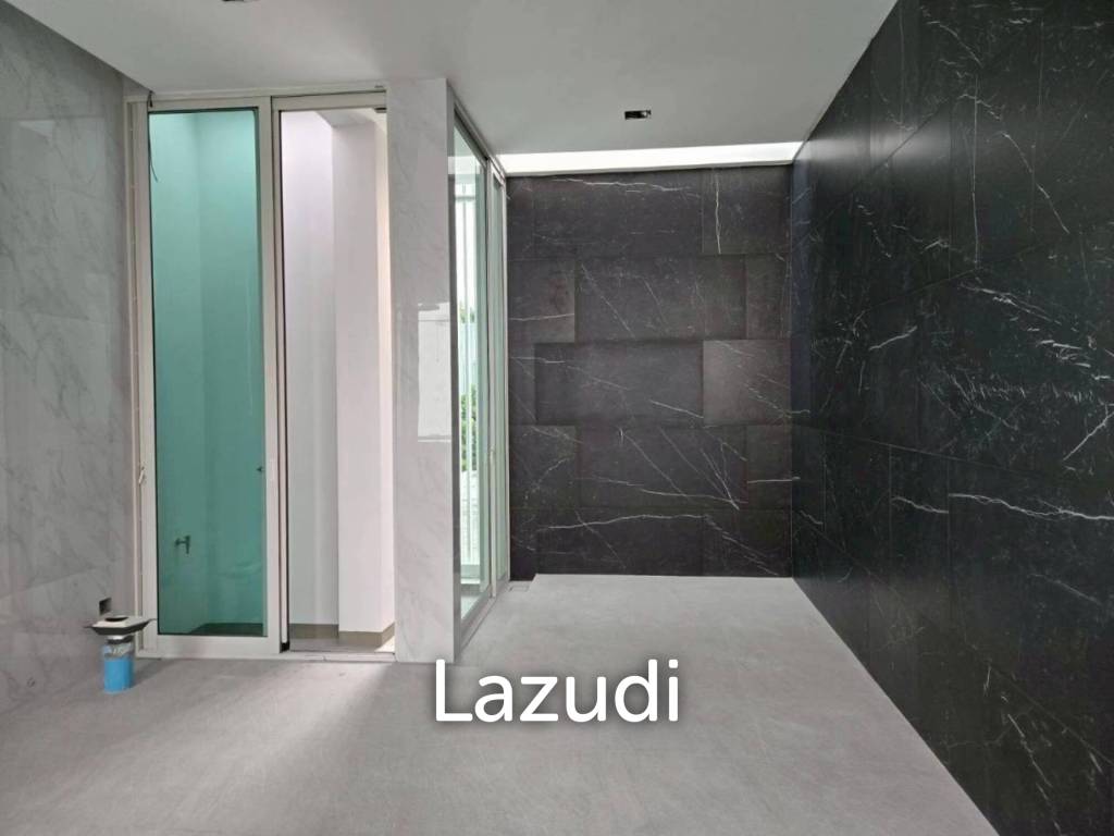 3 bedrooms 4 bathrooms  354 Sq.M Vive Bangna-KM.7