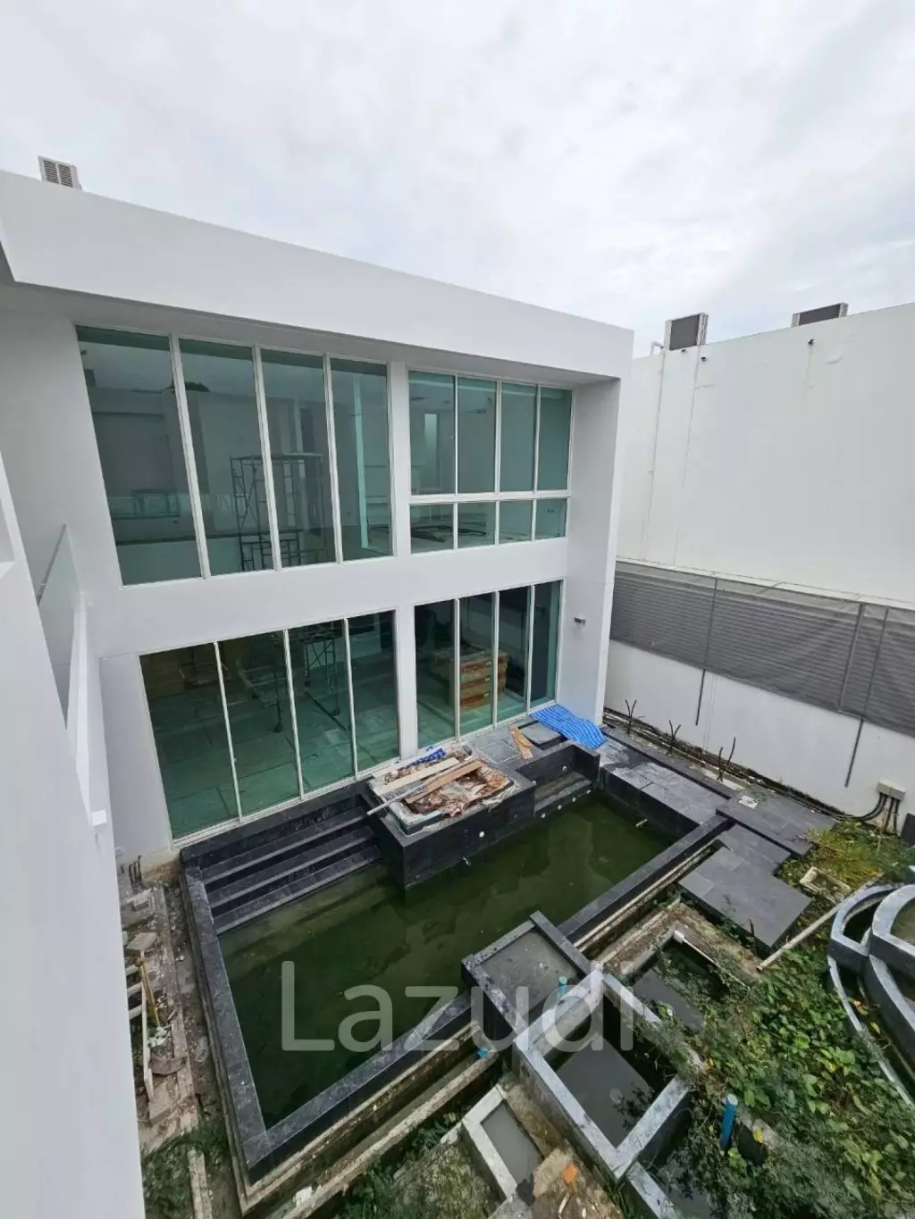 3 bedrooms 4 bathrooms  354 Sq.M Vive Bangna-KM.7