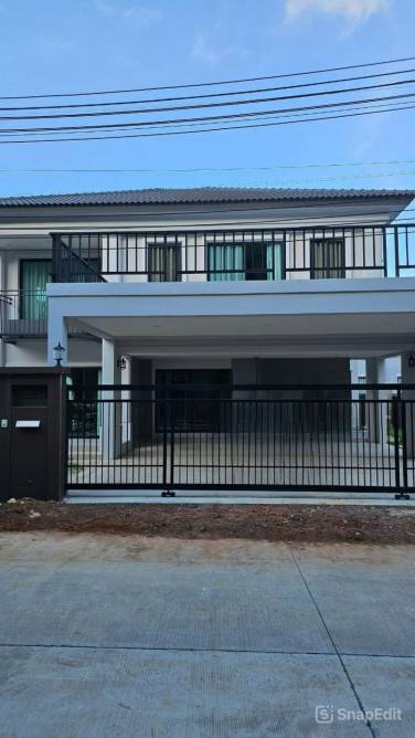 4-Bedroom House for Rent in Kathu