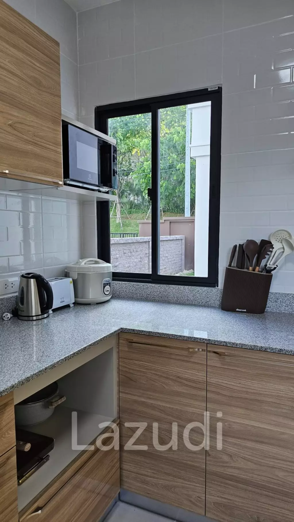4-Bedroom House for Rent in Kathu