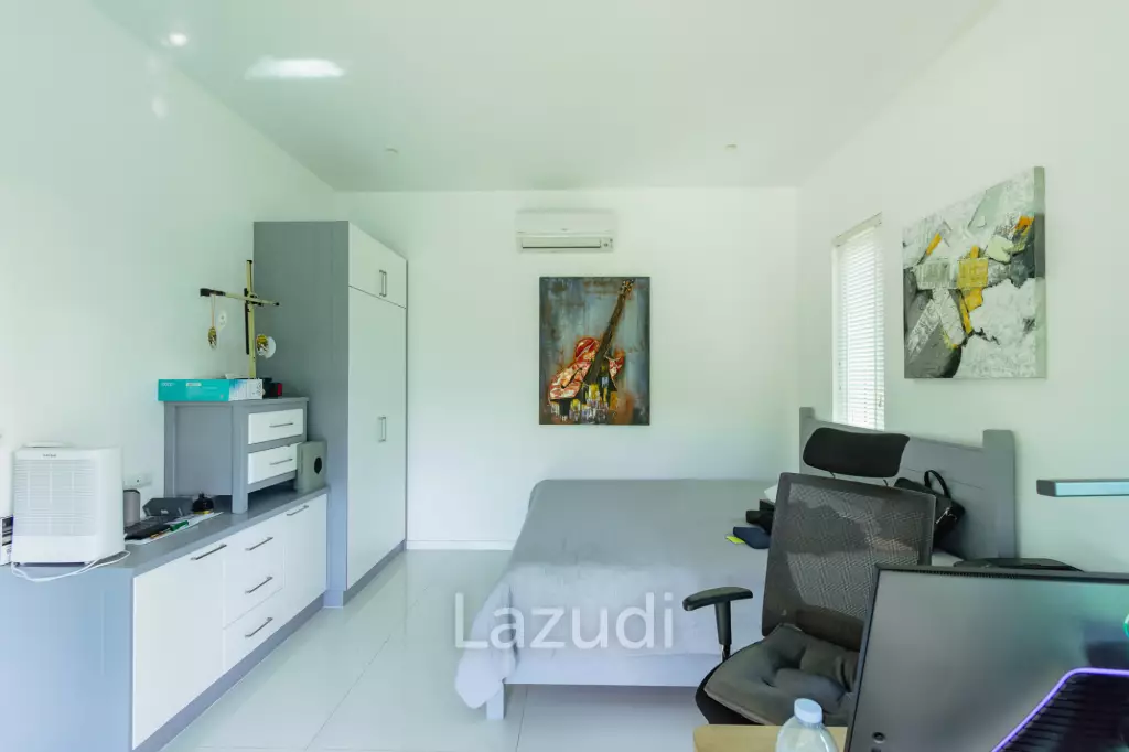 THE CLOUDS 1 : Luxury 7 bed pool villa