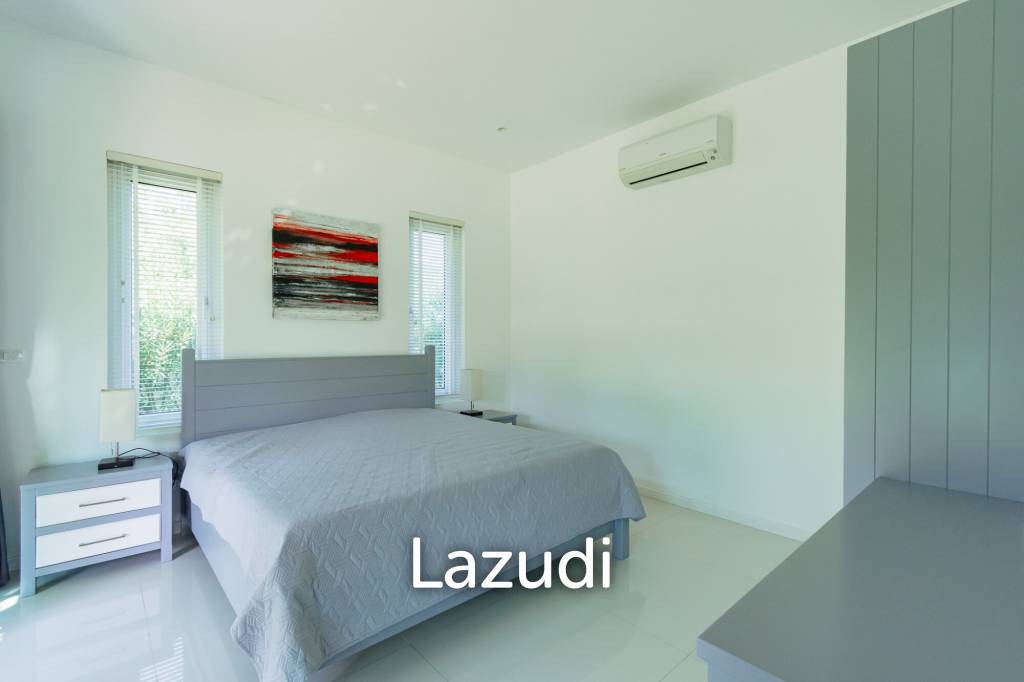 1,980 ตร.ม 7 เตียง 8 อาบน้ำ วิลล่า For ขาย