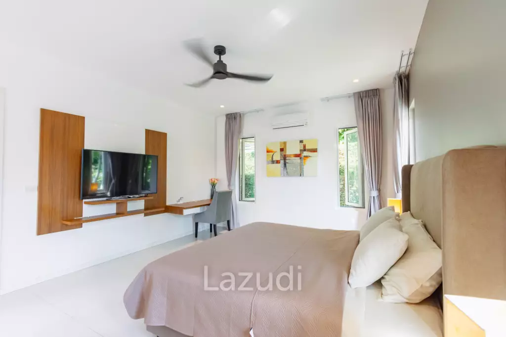 THE CLOUDS 1 : Luxury 7 bed pool villa