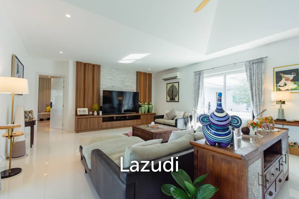 1,980 ตร.ม 7 เตียง 8 อาบน้ำ วิลล่า For ขาย