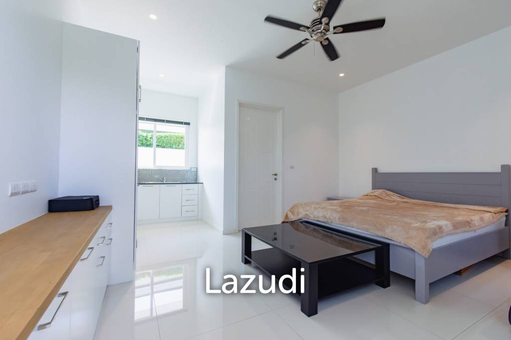 1,980 ตร.ม 7 เตียง 8 อาบน้ำ วิลล่า For ขาย