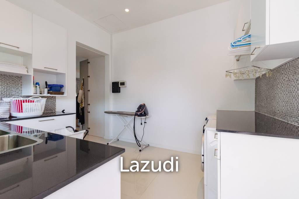 1,980 ตร.ม 7 เตียง 8 อาบน้ำ วิลล่า For ขาย